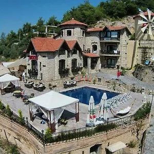 the-stone-castle-boutique-hotel.kusadasihotels.org/